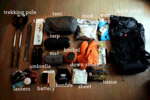 【徒歩キャンプ】雨ULキャンプの軽量パッキングの内容を大公開！